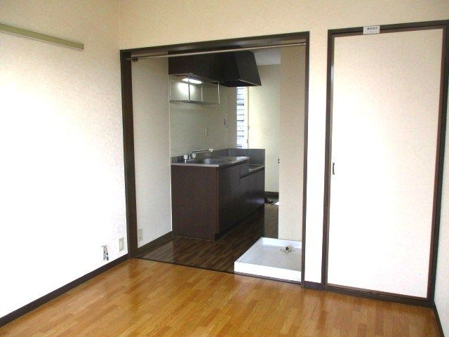 �y���̑������E�X�y�[�X�z�@