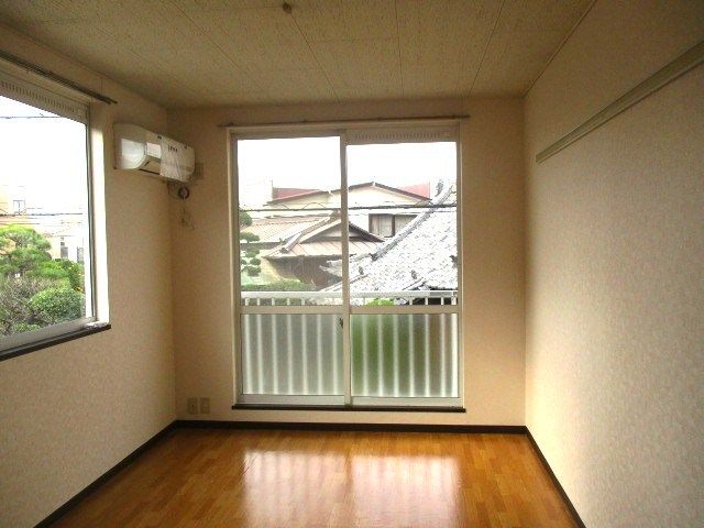 �y�Q���z�@