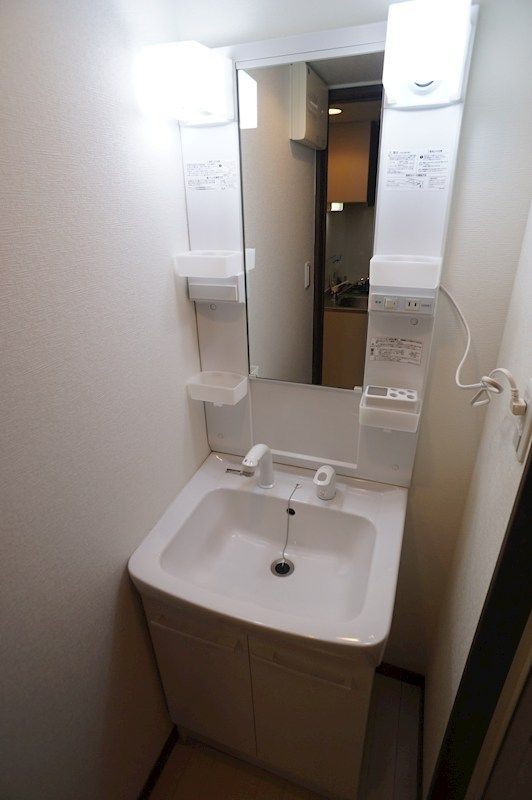 �y���ʏ��z�@�V�����[�t���Ɨ����ʉ��ϑ�