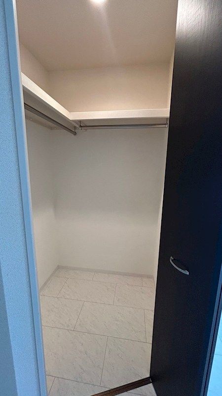 �y���[�z�@���[�͂��Ⴄ�B�E�H�[�N�C���N���[�[�b�g�t�������B