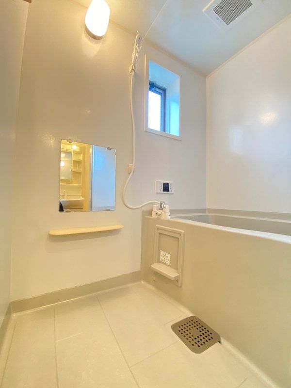 �y�o�X�z�@���K�ȓ������L�[�v�ł���ǂ������@�\�t���B�Z���������ɂ��A�������Ƃ����o�X�^�C���������܂��B