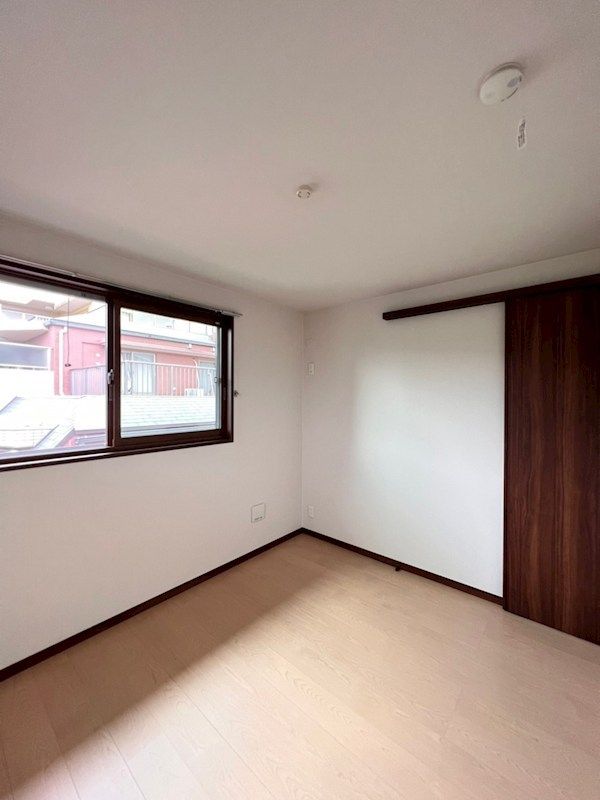 �y���̑������E�X�y�[�X�z�@