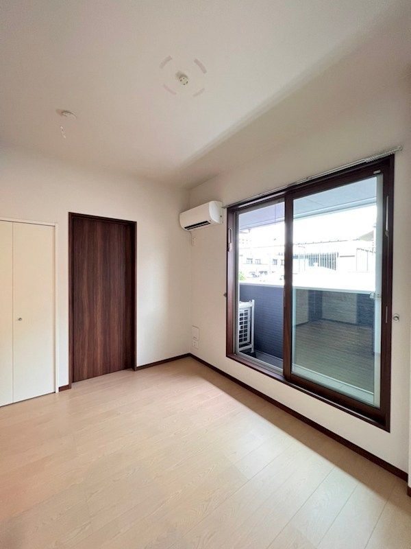 �y���̑������E�X�y�[�X�z�@