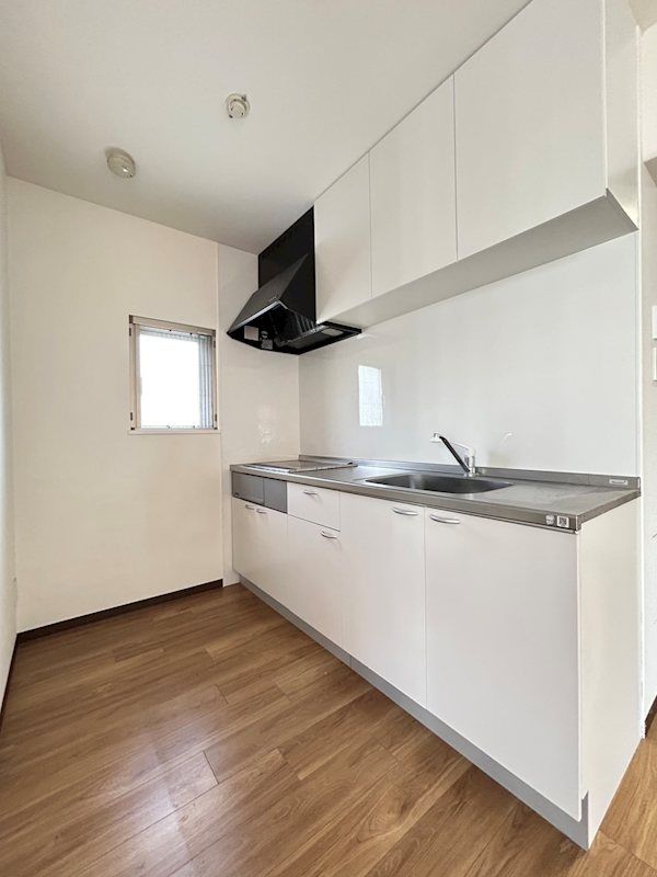 �y�L�b�`���z�@