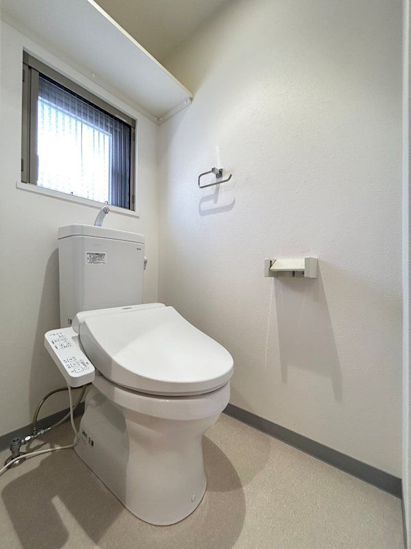 �y�g�C���z�@