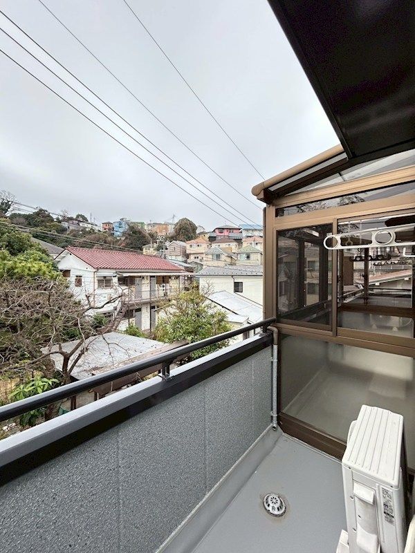 �y���]�z�@