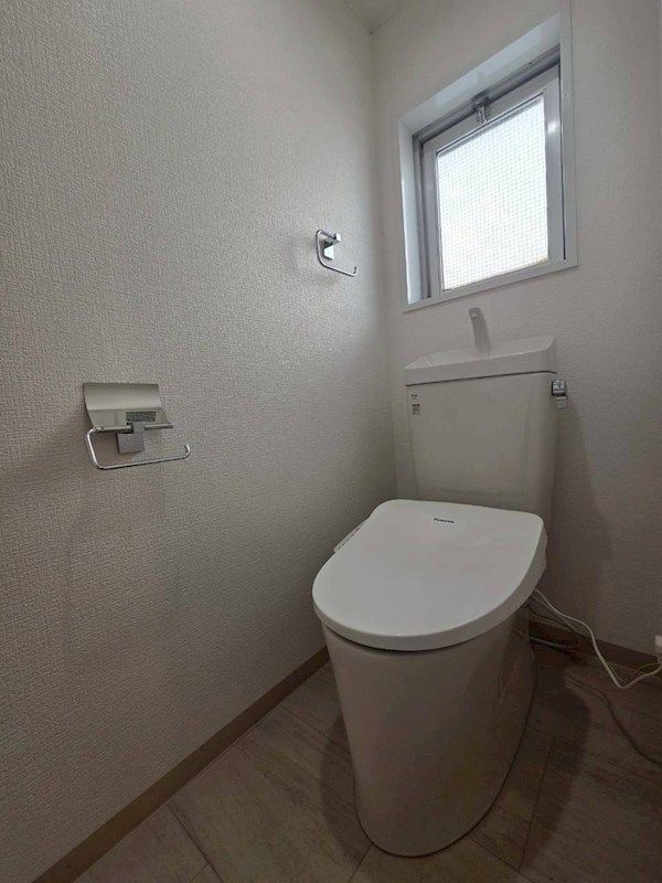 �y�g�C���z�@�l�C�̉������֍��t���I�o�X�E�g�C���ʂŖ����𐴌��ɁA���K��