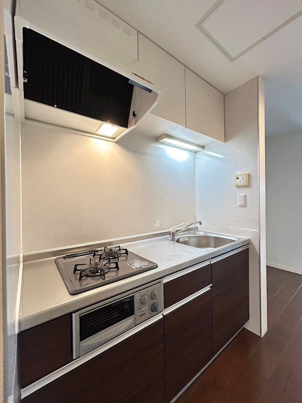 �y�L�b�`���z�@