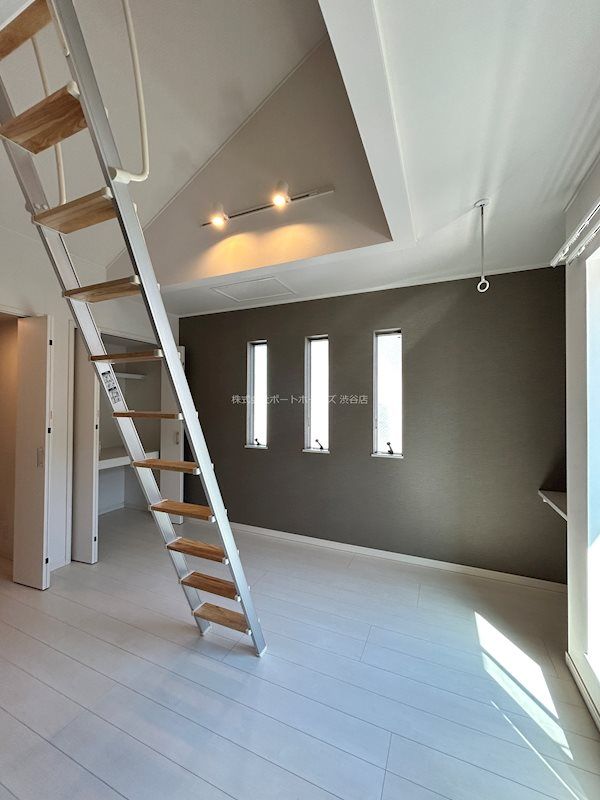 �y���̑������E�X�y�[�X�z�@�Q���@6.2��