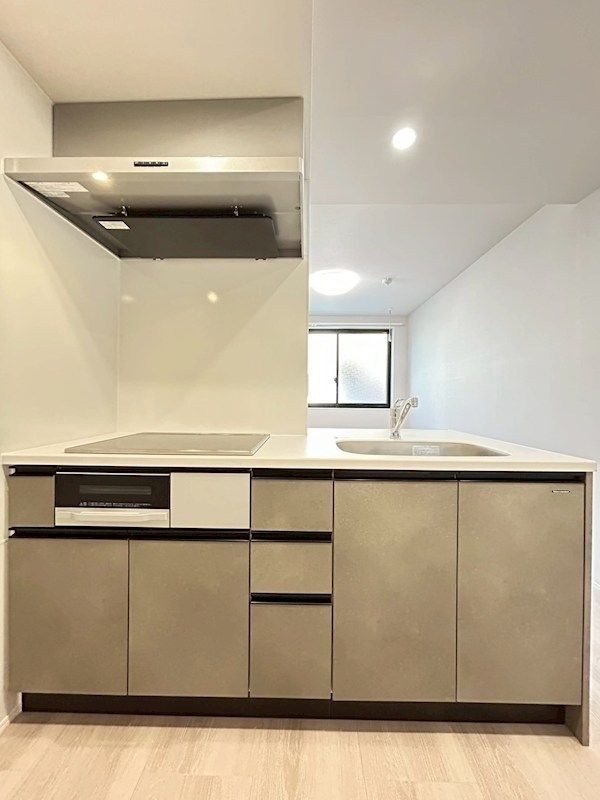 �y�L�b�`���z�@