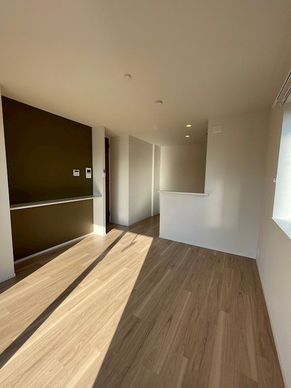 �y���ԁE���r���O�z�@