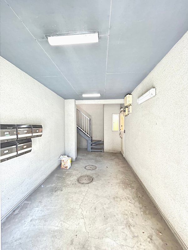 �y�G���g�����X�z�@