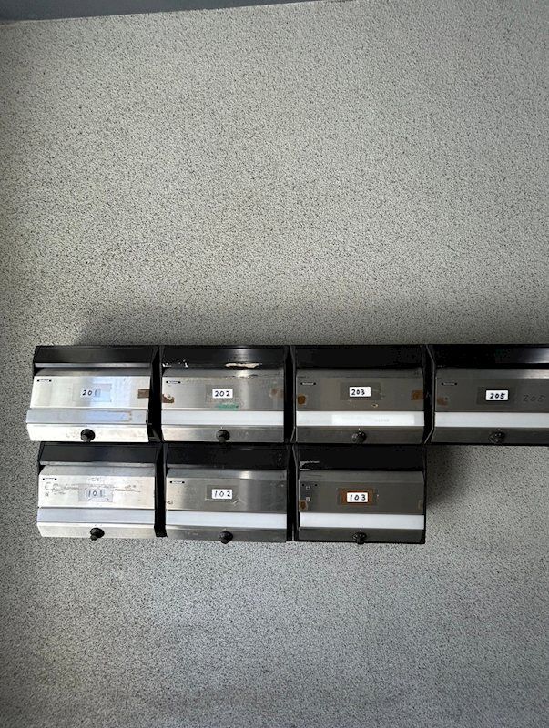 �y���̑��ݔ��z�@