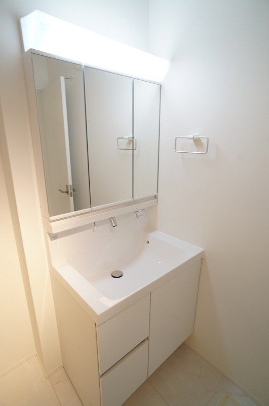 �y���ʏ��z�@