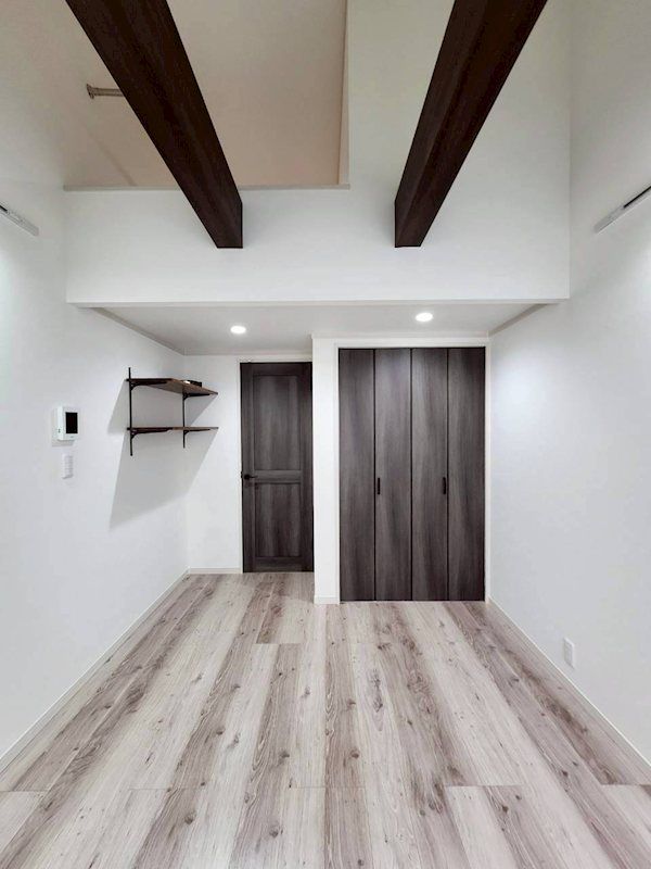 �y���ԁE���r���O�z�@���r���O6���I