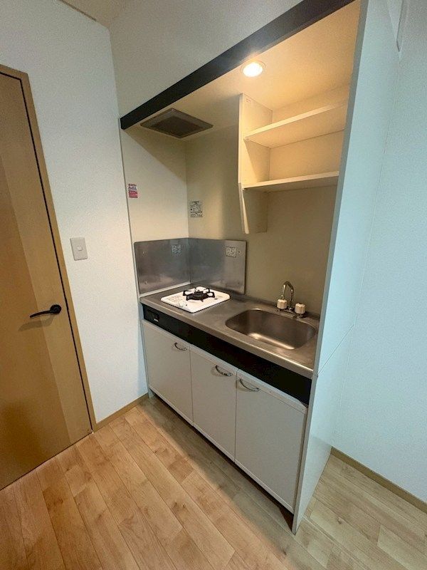 �y�L�b�`���z�@