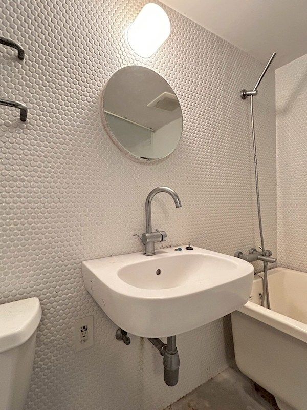 �y���ʏ��z�@