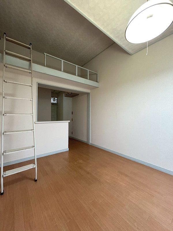 �y�Q���z�@6���̗m���I