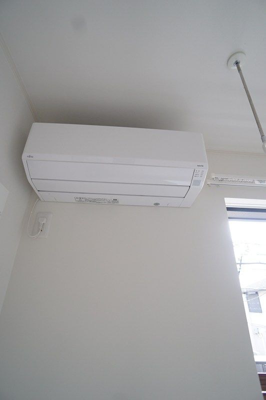 �y���̑��z�@�G�A�R��2��