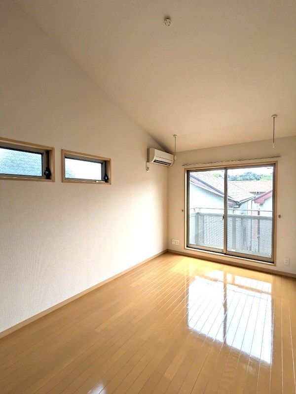 �y�Q���z�@