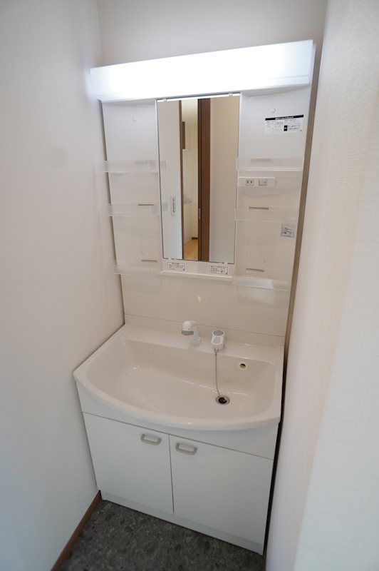 �y���ʏ��z�@