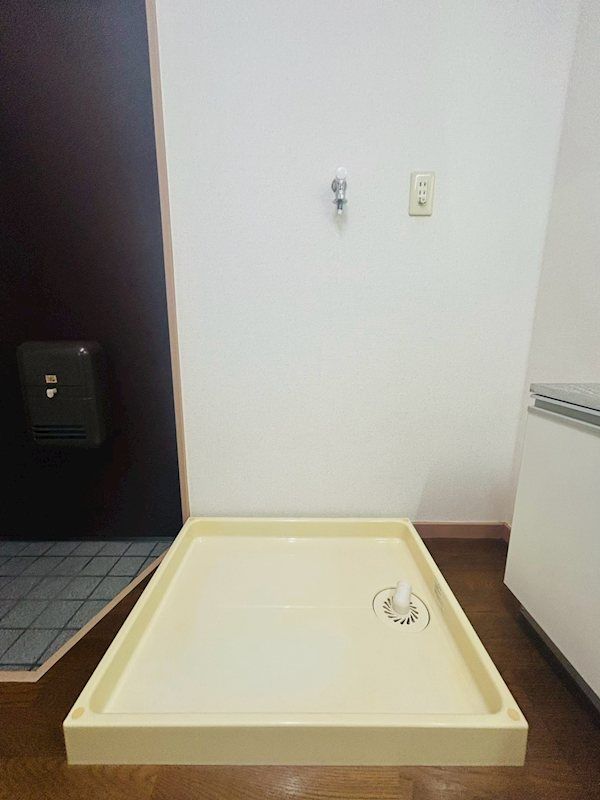 �y���̑��ݔ��z�@