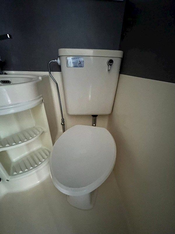 �y�g�C���z�@�o�X�E���ʑ�ƃZ�b�g��3�_���j�b�g�o�X�B�g�C�����܂ߐ�������x�ɑ|���ł��A��������ۂĂ܂��B