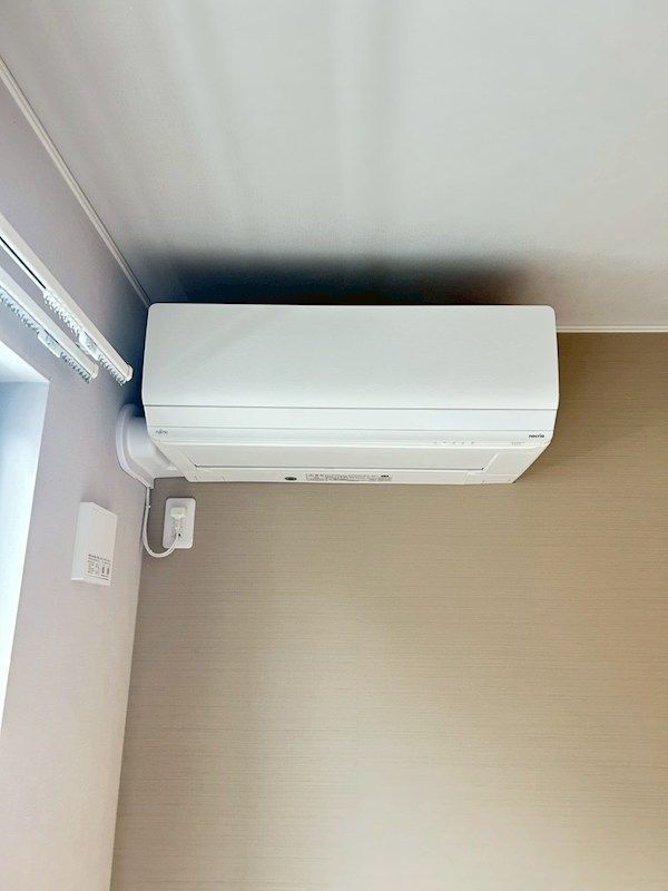 �y���̑��ݔ��z�@��N�����K�ȃG�A�R������