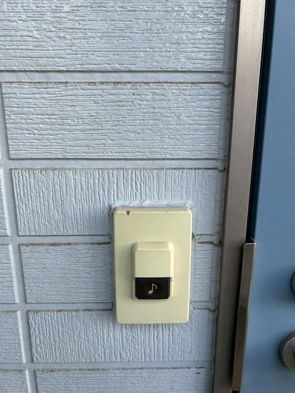 �y�Z�L�����e�B�z�@