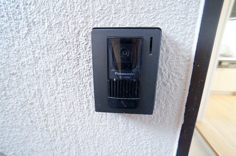 �y�Z�L�����e�B�z�@