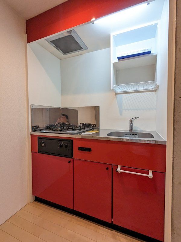 �y�L�b�`���z�@