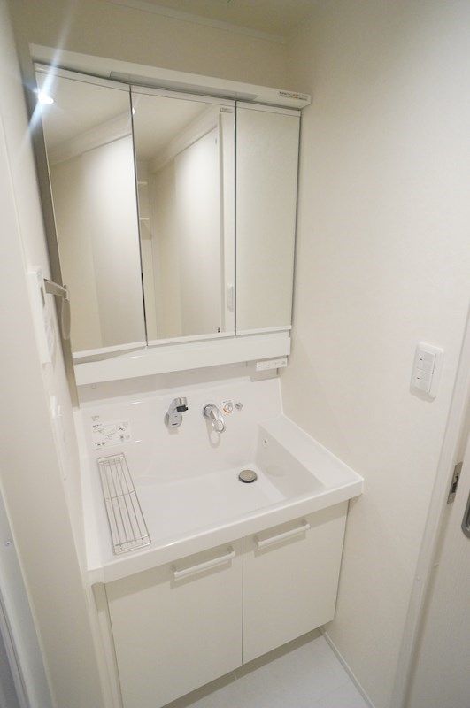 �y���ʏ��z�@