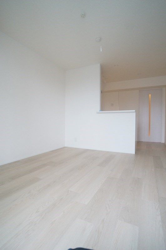 �y���ԁE���r���O�z�@