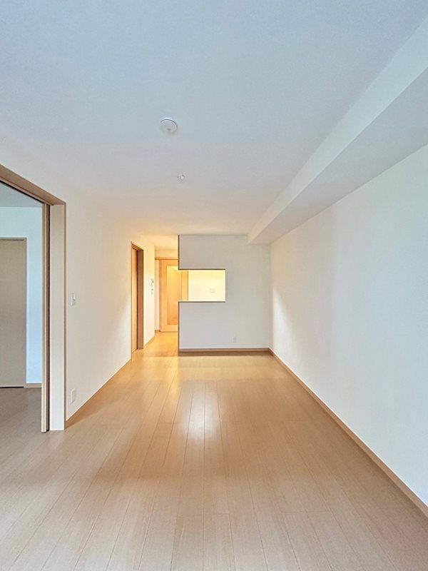 �y���ԁE���r���O�z�@