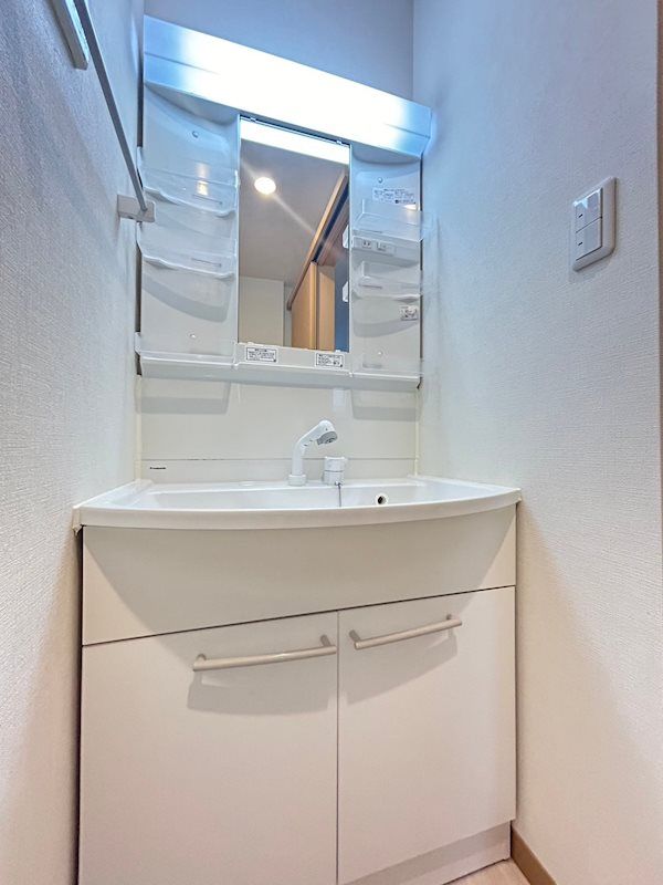 �y���ʏ��z�@�Ɨ����ʑ�