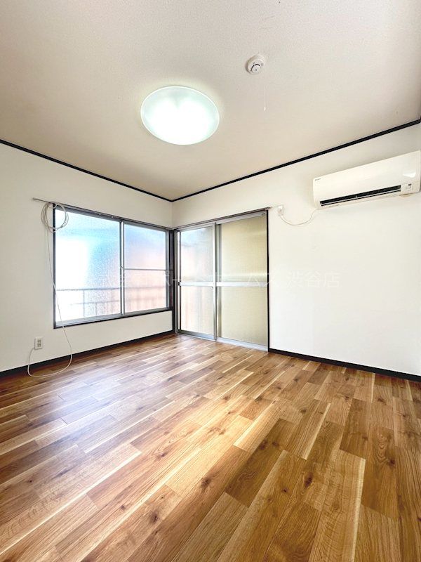 �y�Q���z�@3�ʍ̌��ł�