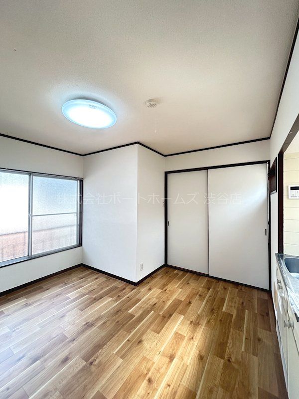 �y���ԁE���r���O�z�@5�􂠂�̂ŉƋ�̔z�u�����₷��