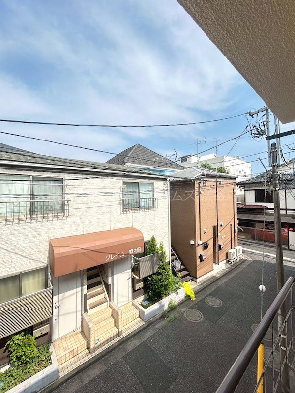 �y���]�z�@