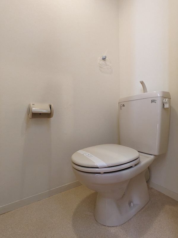 �y�g�C���z�@