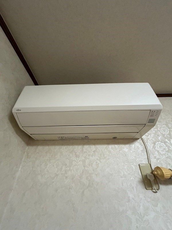 �y���̑��ݔ��z�@�G�A�R��