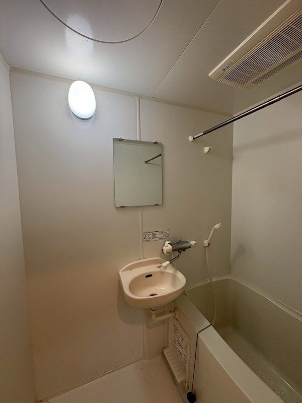 �y���ʏ��z�@