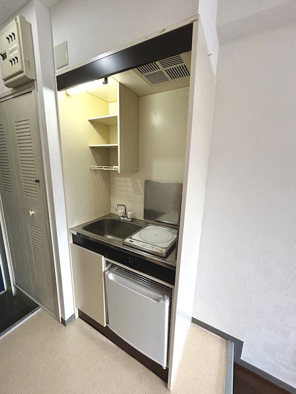 �y�L�b�`���z�@IH1���R����