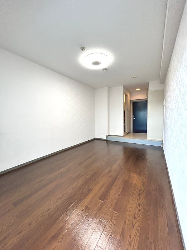 �y���ԁE���r���O�z�@���Ɩ��͎c�u�ł�