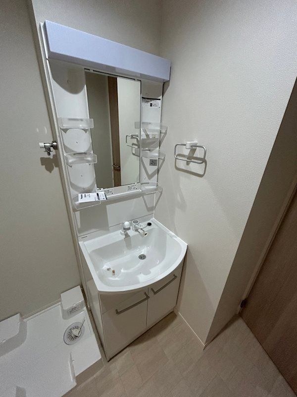 �y���ʏ��z�@