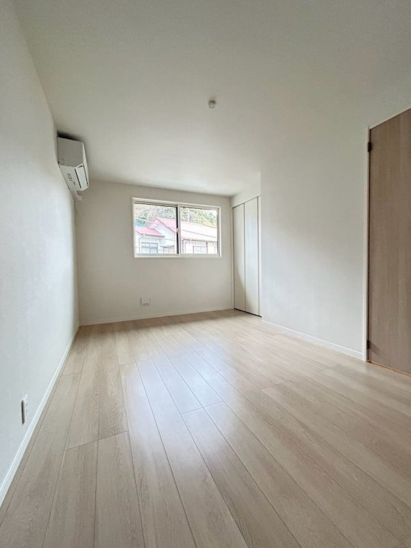 �y���̑������E�X�y�[�X�z�@