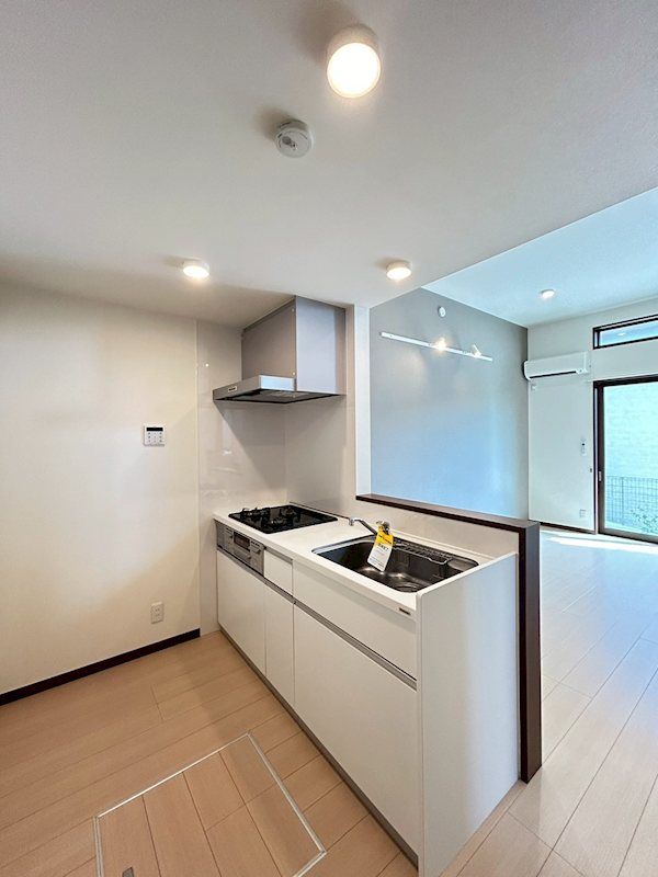 �y�L�b�`���z�@