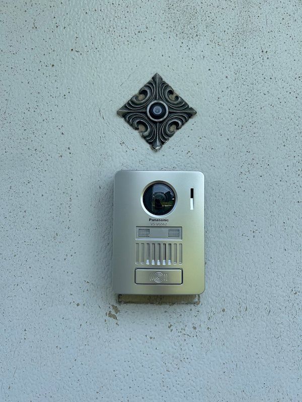 �y�Z�L�����e�B�z�@�����t���C���^�[�z��