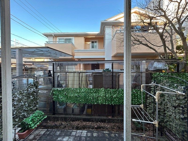 �y���]�z�@