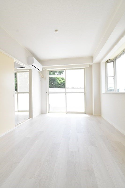 �y�Q���z�@