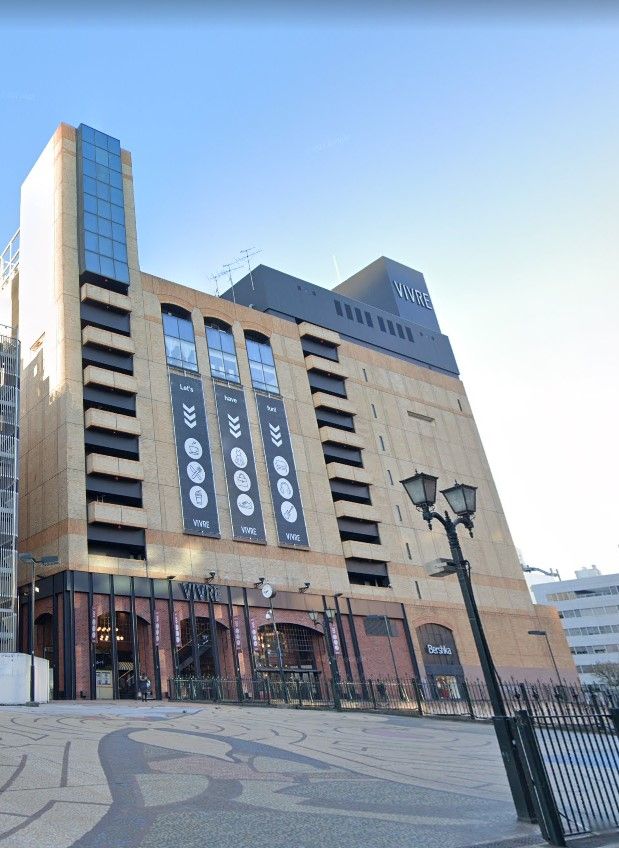 �y���Ӂz�@VIVRE YOKOHAMA�i�r�u�����l�j 180m